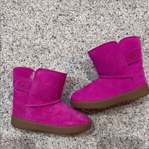 UGG Kids Magenta Suede Short Boots